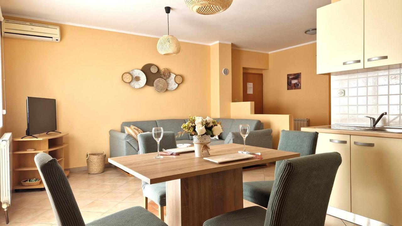 Apartment Ivan Krk Town Buitenkant foto