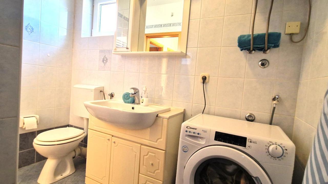 Apartment Ivan Krk Town Buitenkant foto